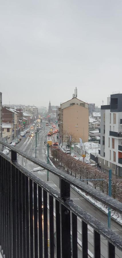 Hotel Le Privilege La Courneuve Kültér fotó